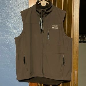 Powder River Softshell vest